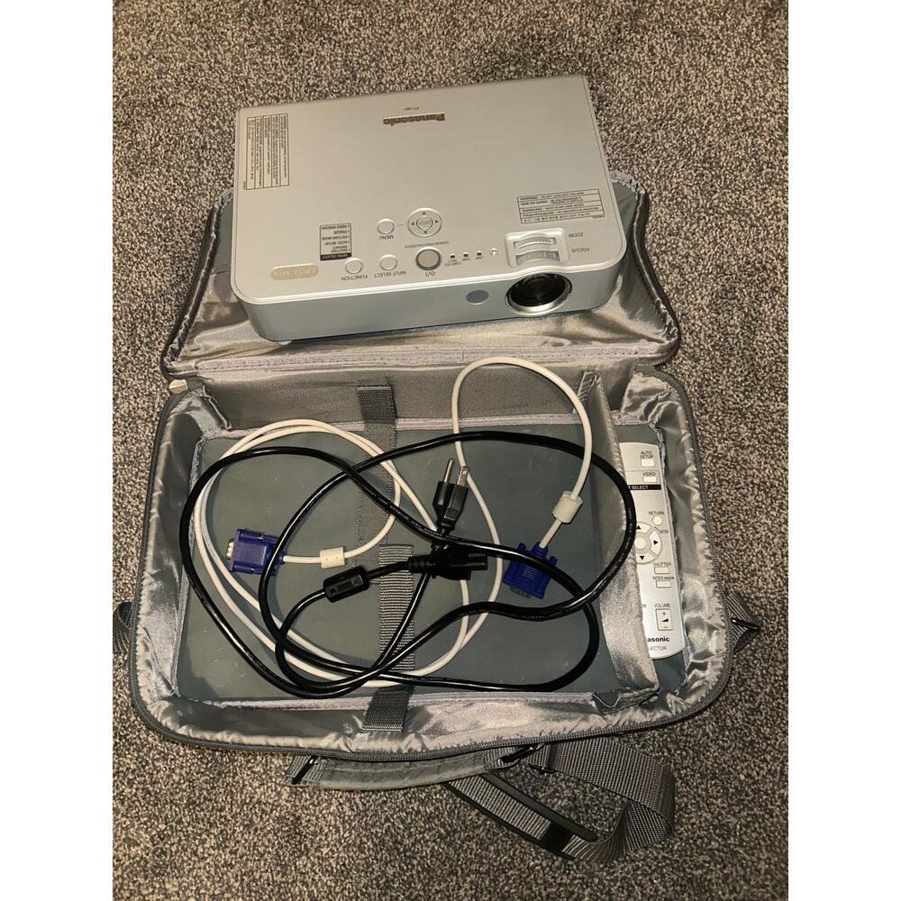 Panasonic LB51-XGA Projector